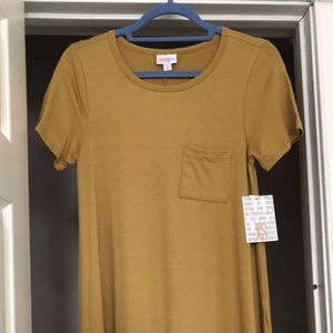 BNWT XS LuLaRoe Carly